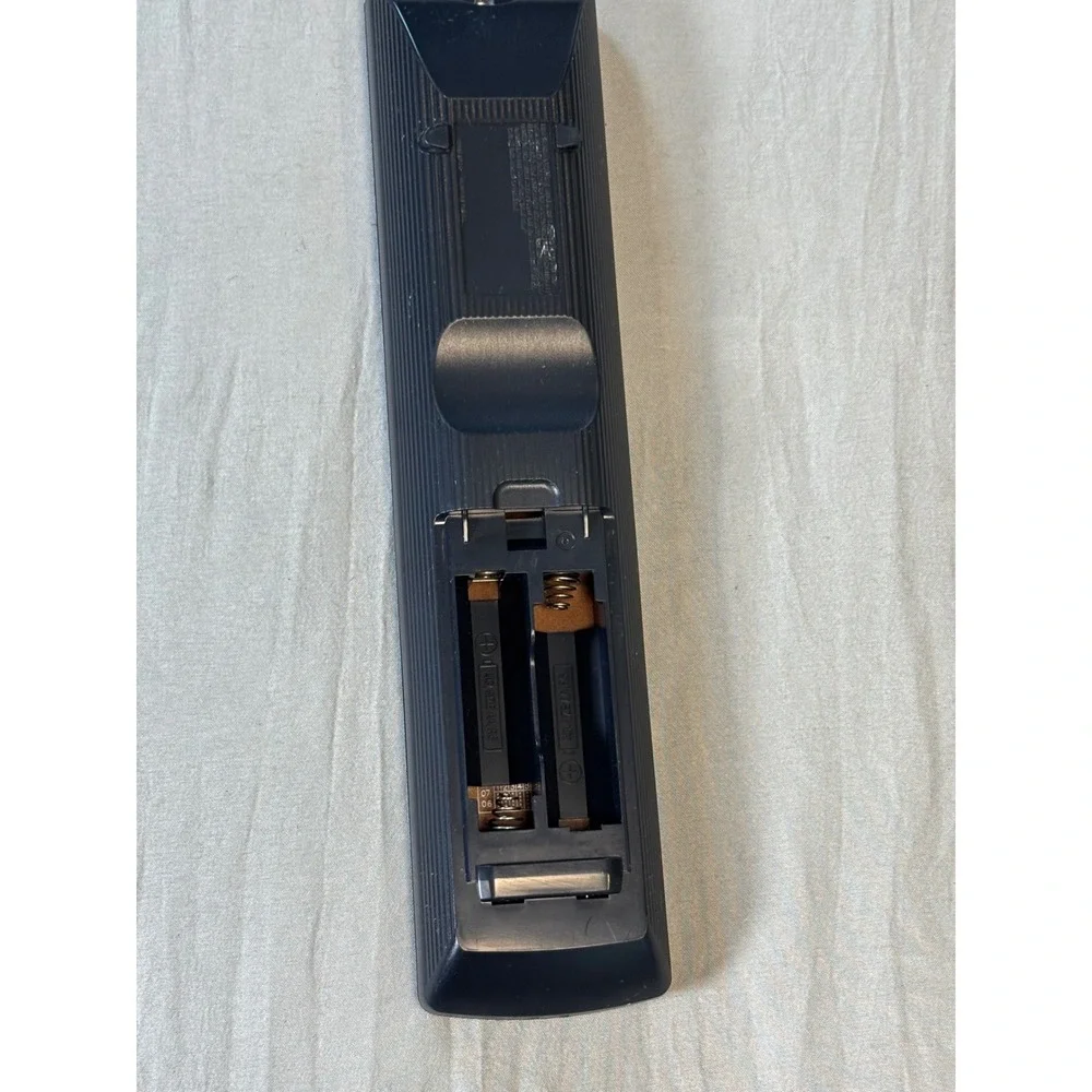 Sony RMT-D240A DVD Player Remote Control OEM Replacement Black tested *read desc